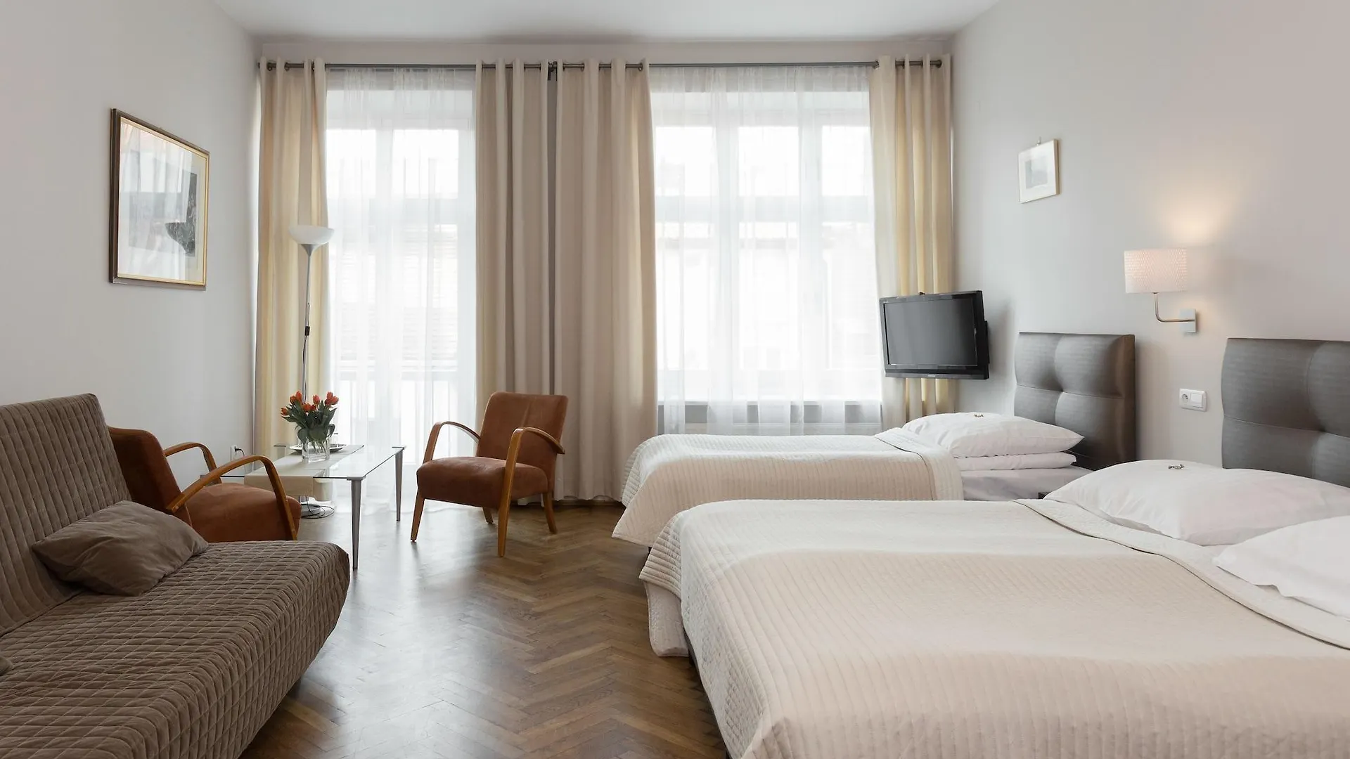 Hotel Floryan Old Town Krakov 3*,  Polsko
