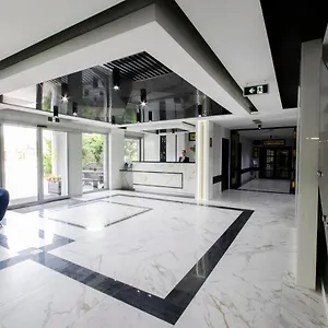 Kontrast Aparthotel