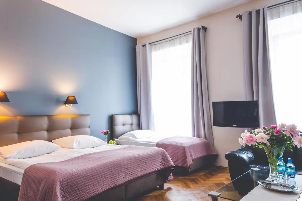 Hotel Floryan Old Town Kraków 3*,
